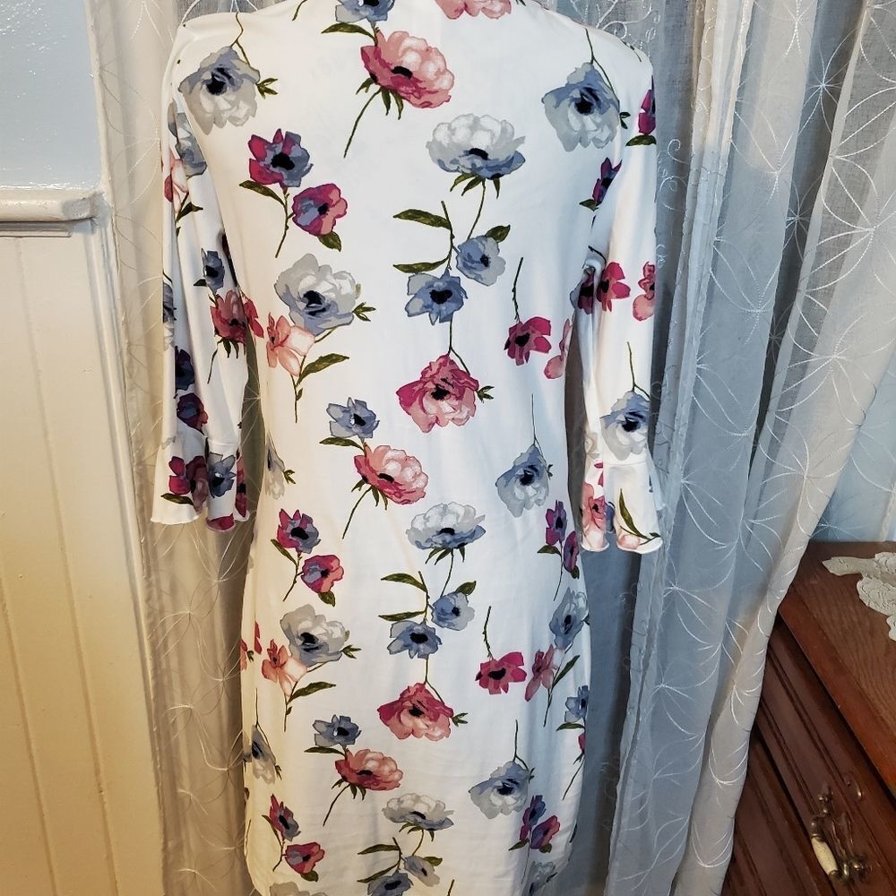 No Boundaries Floral Mini Dress Large - Picture 4 of 7